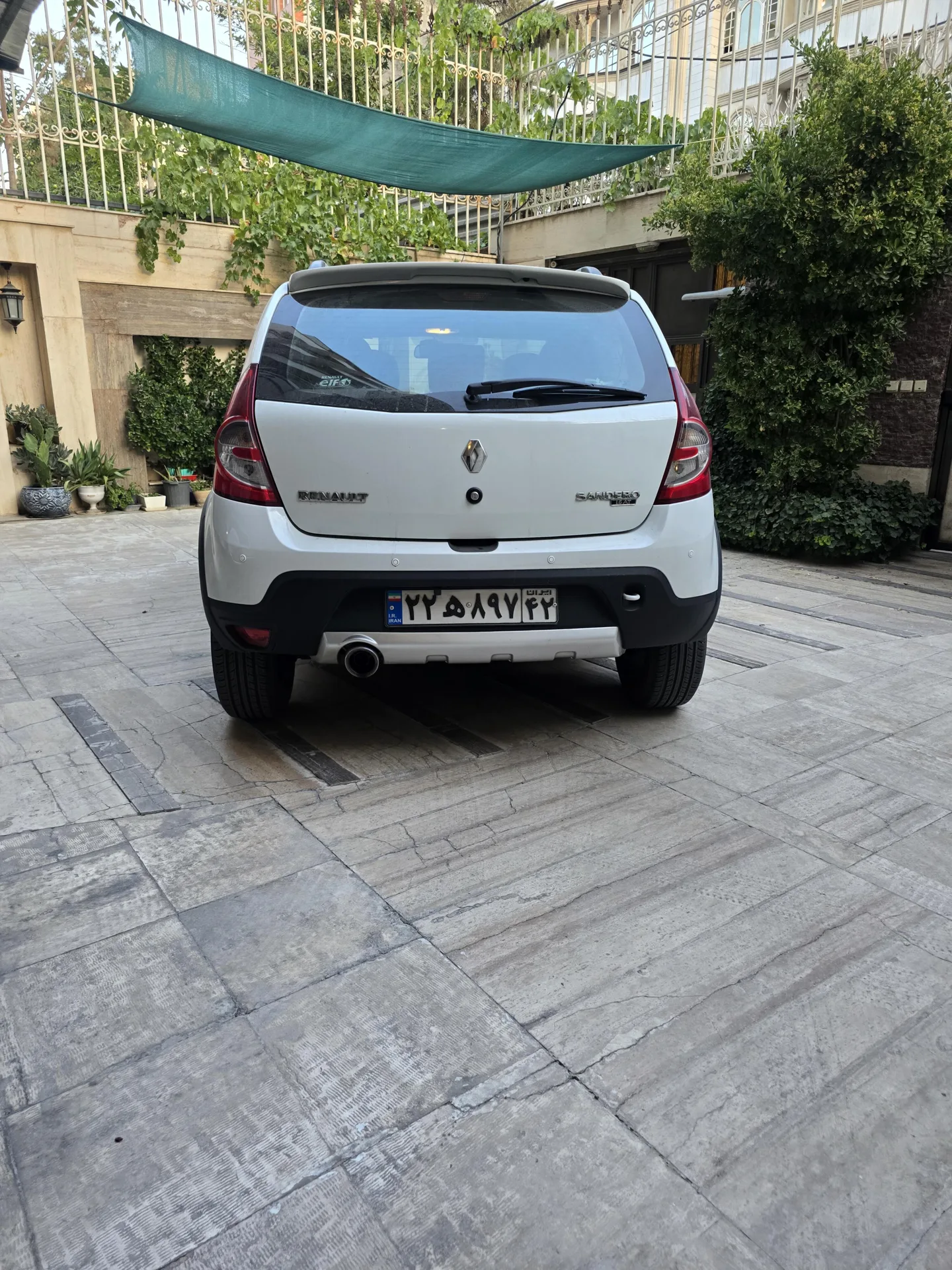 رنو  ساندرو استپ وی 3
