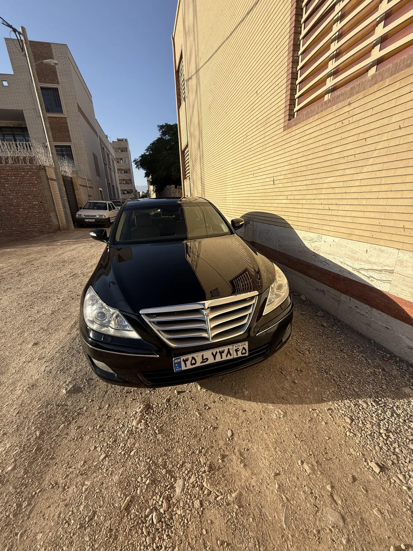 هیوندای جنسیس
