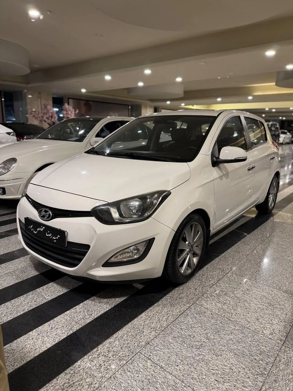 هیوندای  i20
