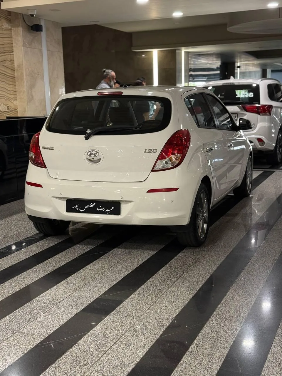 هیوندای  i20 4