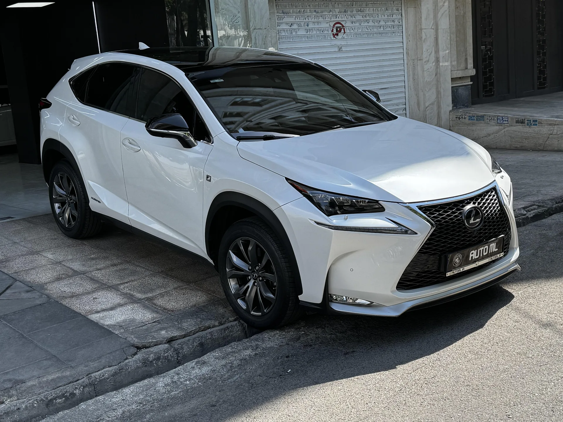 لکسوس  NX هیبرید 2