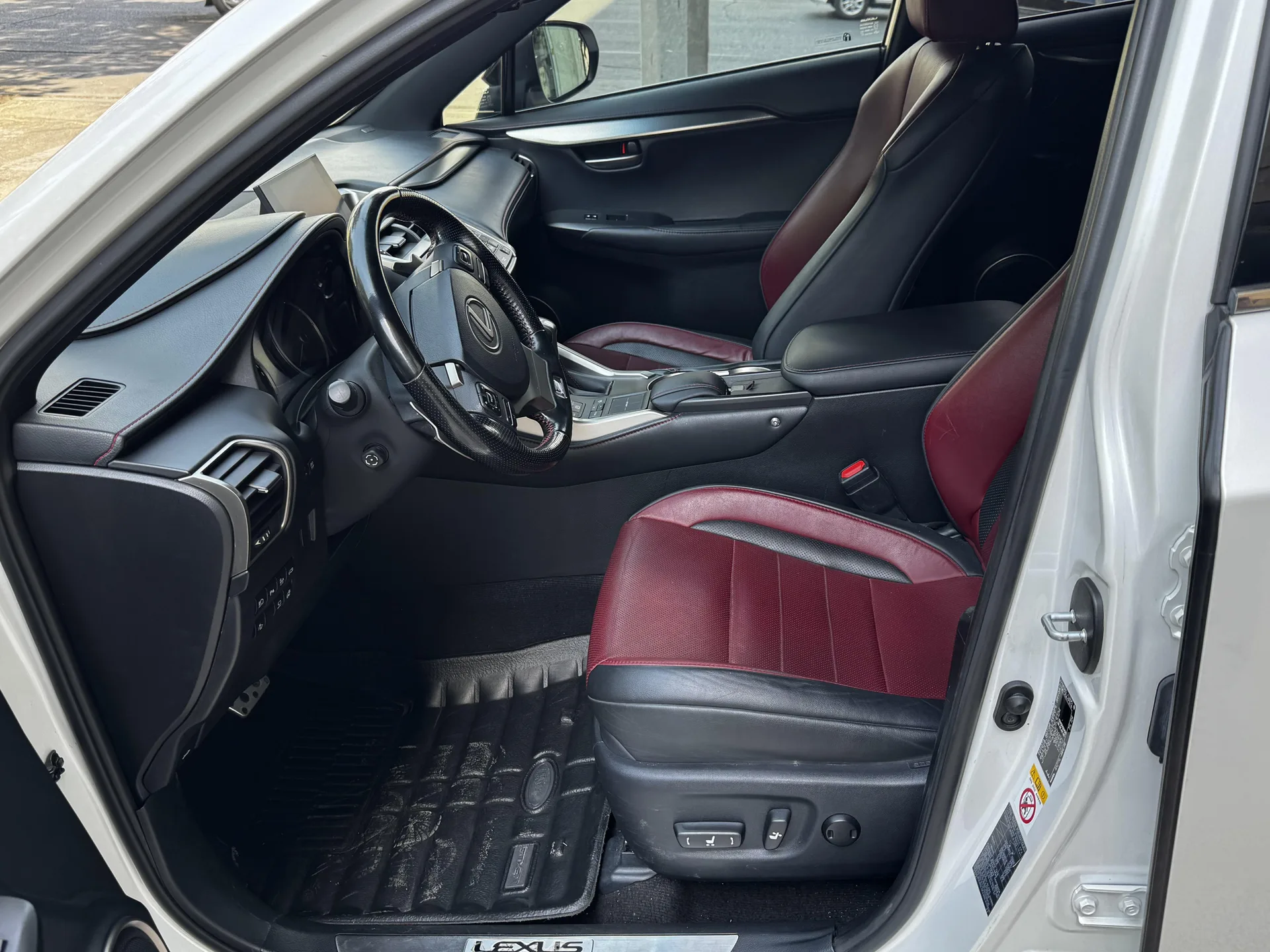 لکسوس  NX هیبرید 5