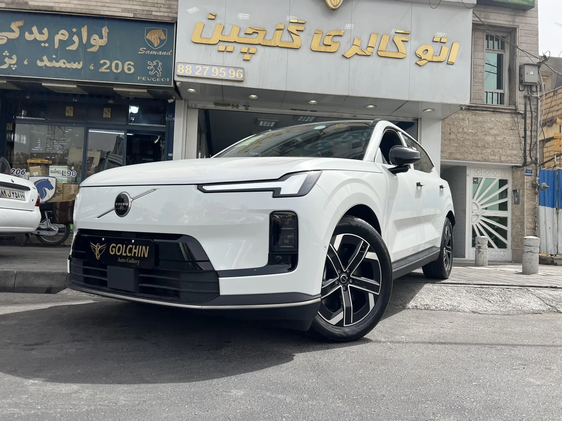 ولوو  XC70 29