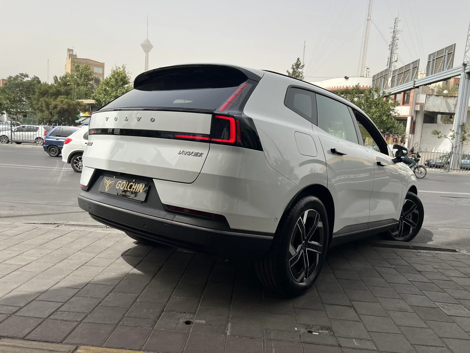 ولوو  XC70 30