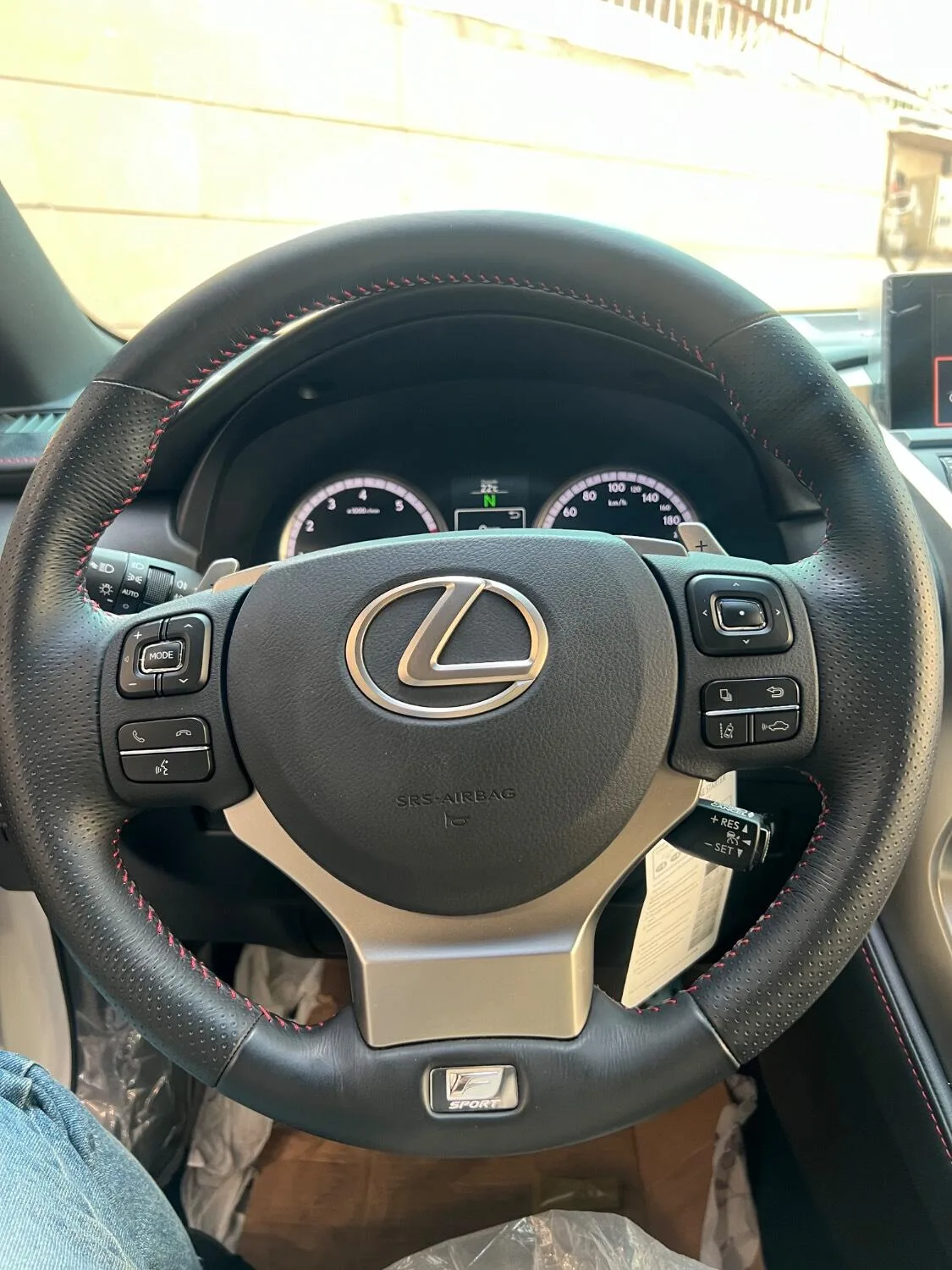 لکسوس  NX 5