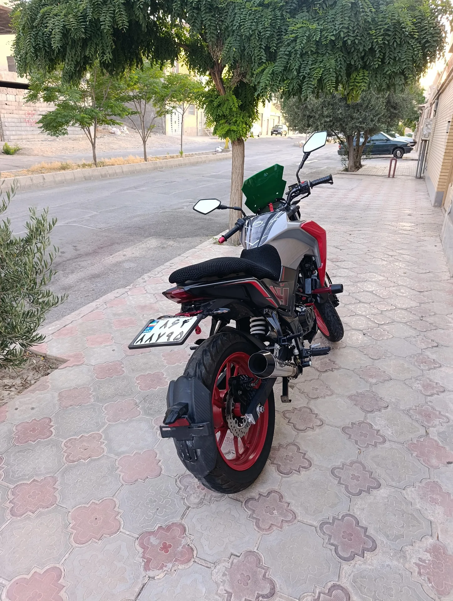 اس وای ام گلکسی NA 180