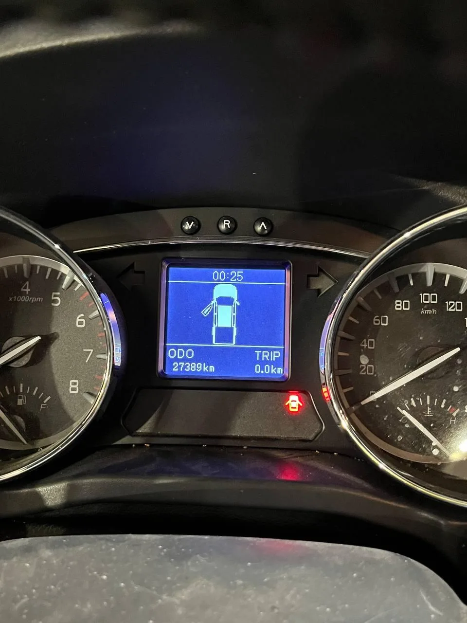 کی ام سی  T8 5