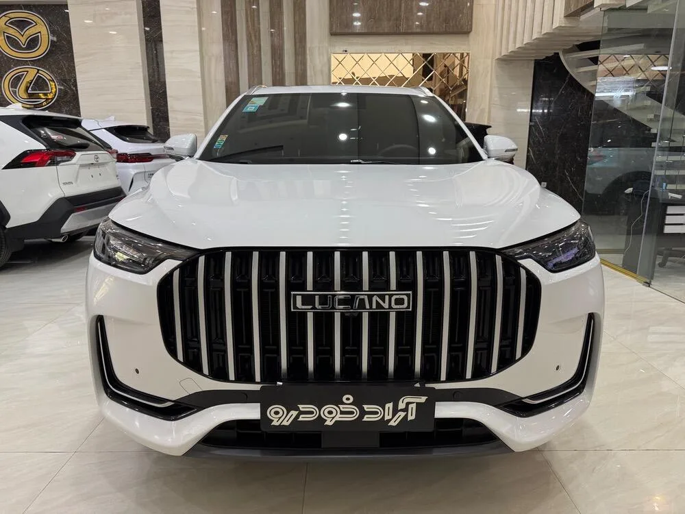 لوکانو L8
