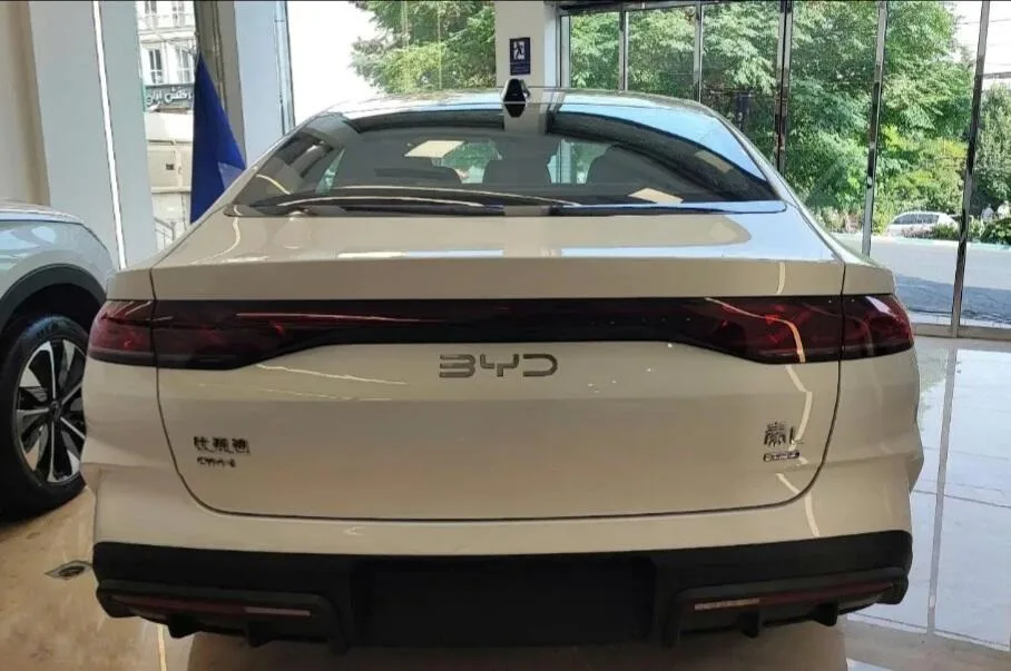 بی وای دی  چین ال DMi 2