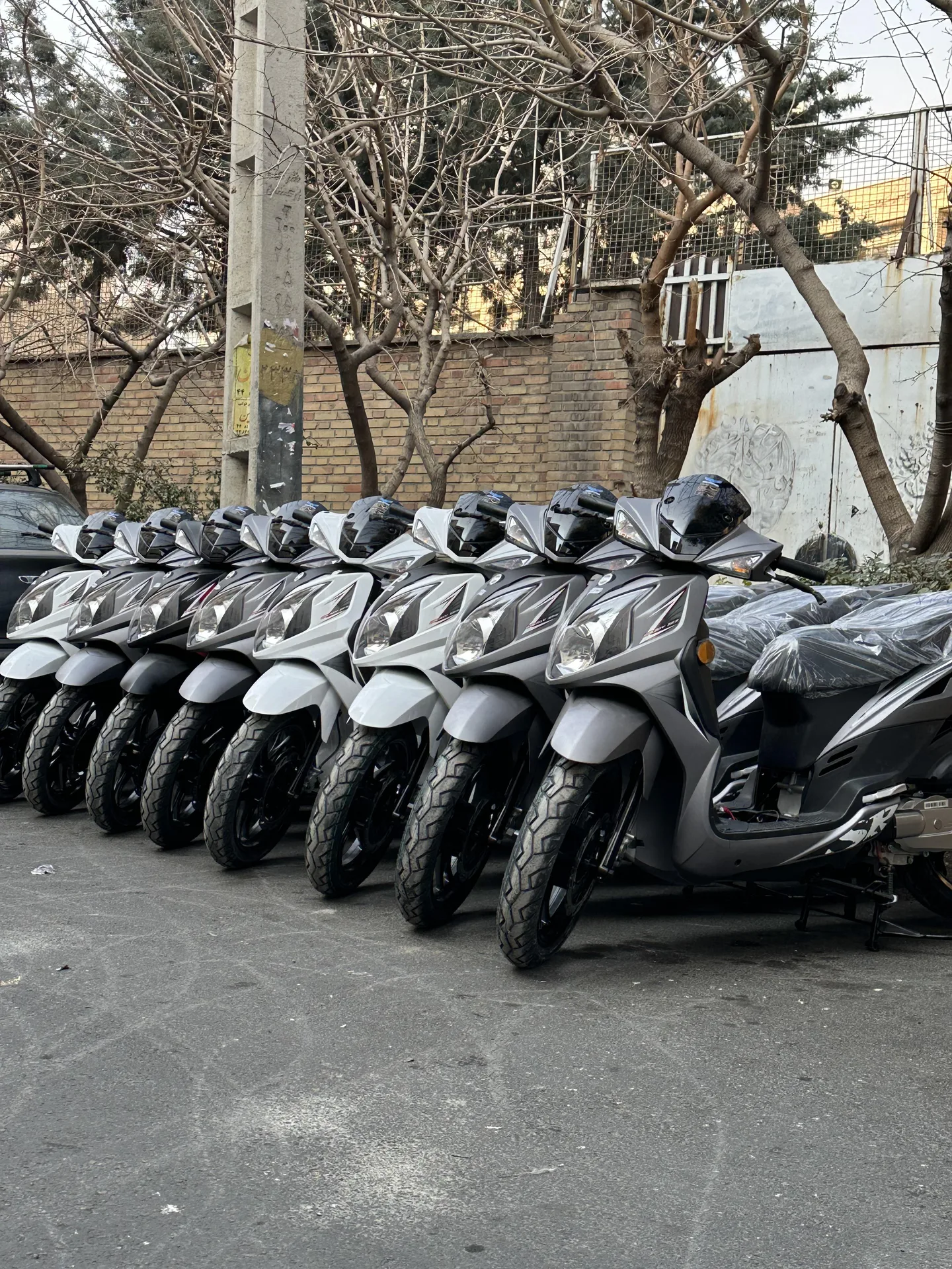 اس وای ام گلکسی SR 200