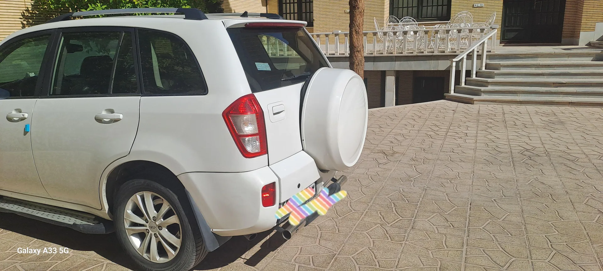 ام وی ام X33