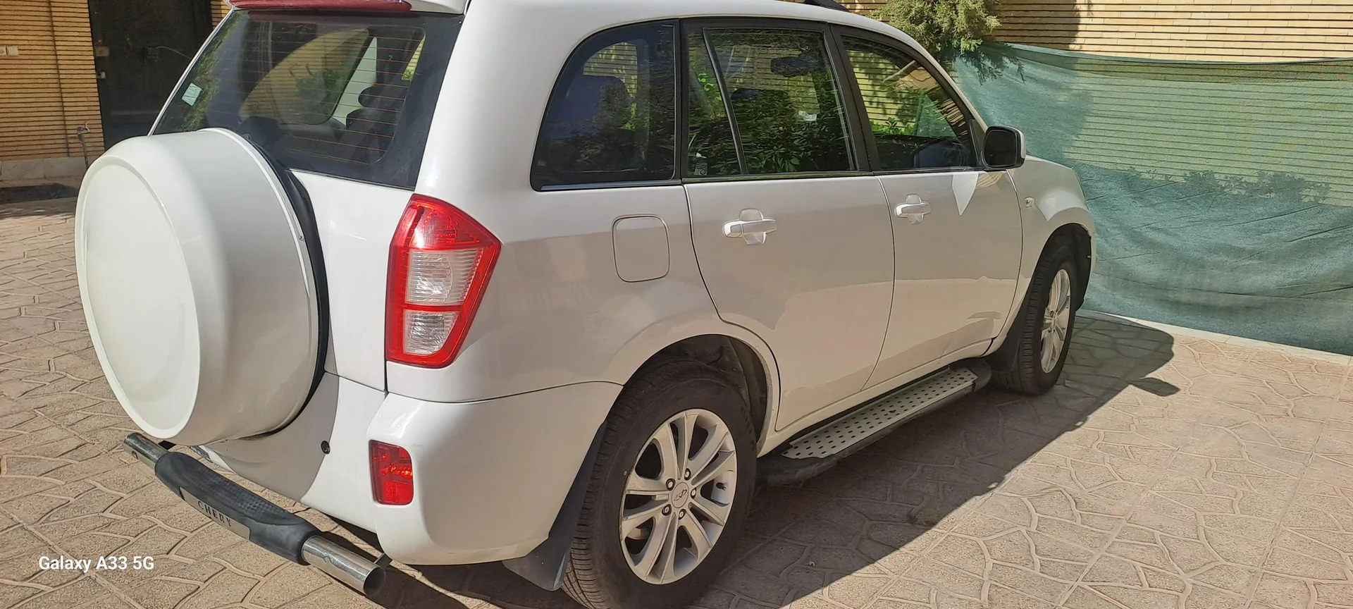 ام وی ام  X33 4