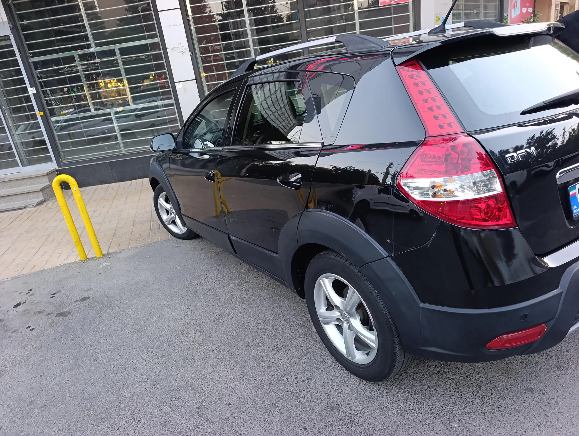 دانگ فنگ  H30 کراس 4
