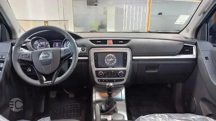 کی ام سی  T8 2