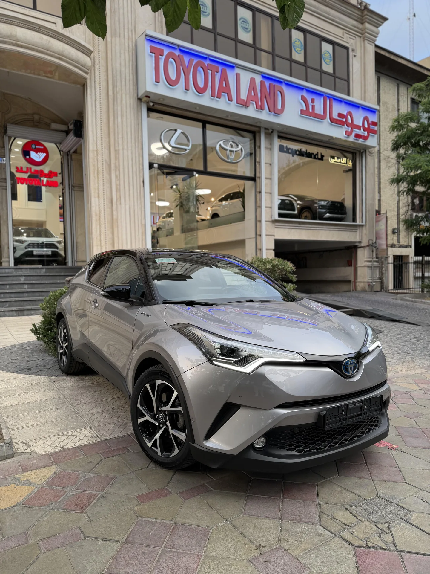 تویوتا C-HR هیبرید