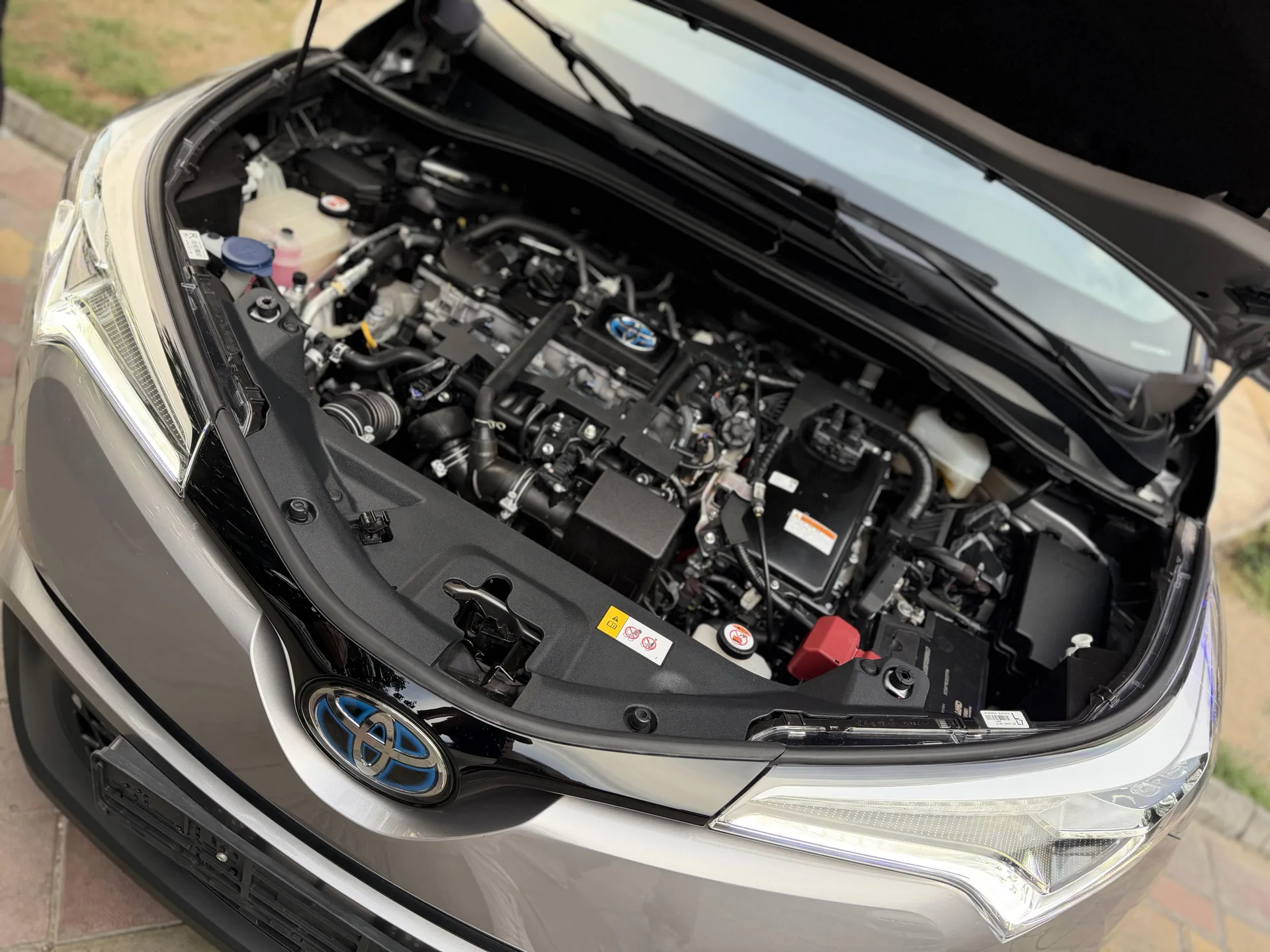 تویوتا  C-HR هیبرید 5