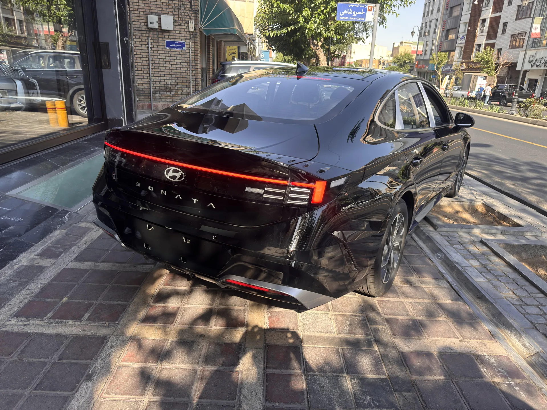 هیوندای  سوناتا 2