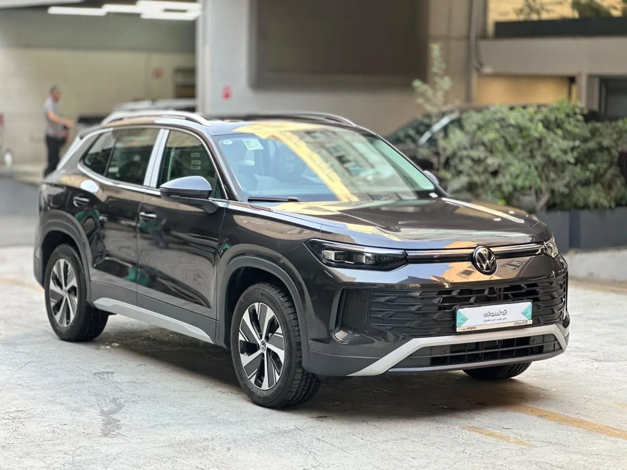 فولکس  تایرون L 5