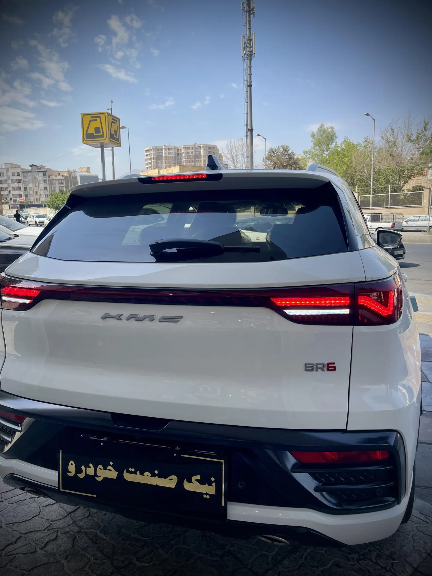 کی ام سی SR6