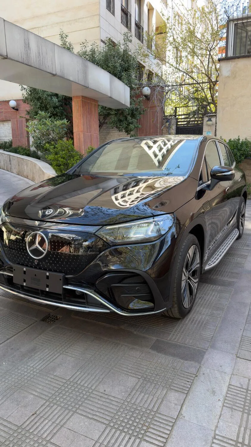 بنز  EQE SUV 2