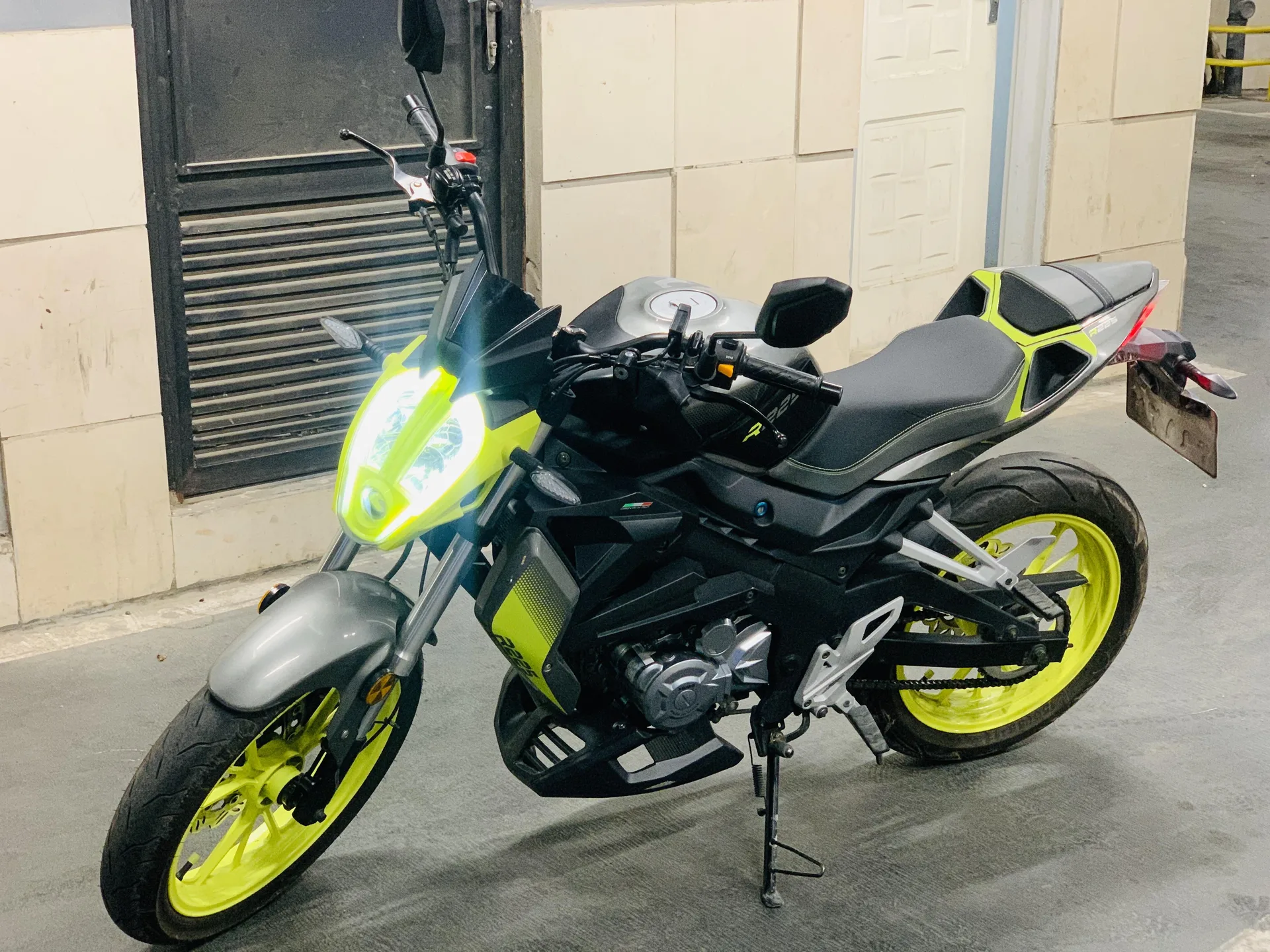 جهان همتا  بلنتا R225 4