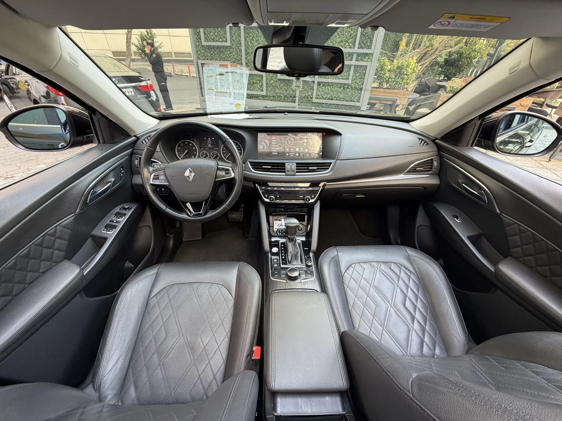 بورگوارد  BX7 2