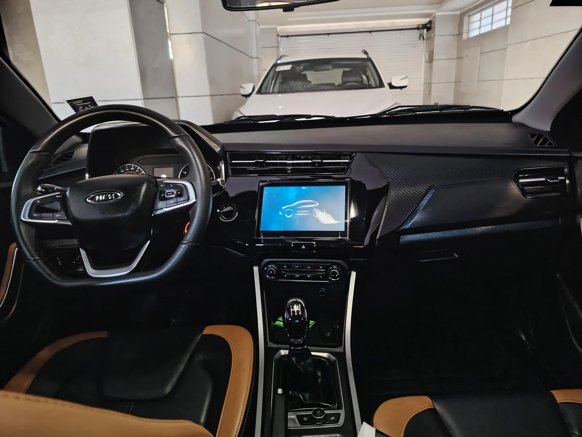 ام وی ام  X22 PRO 2