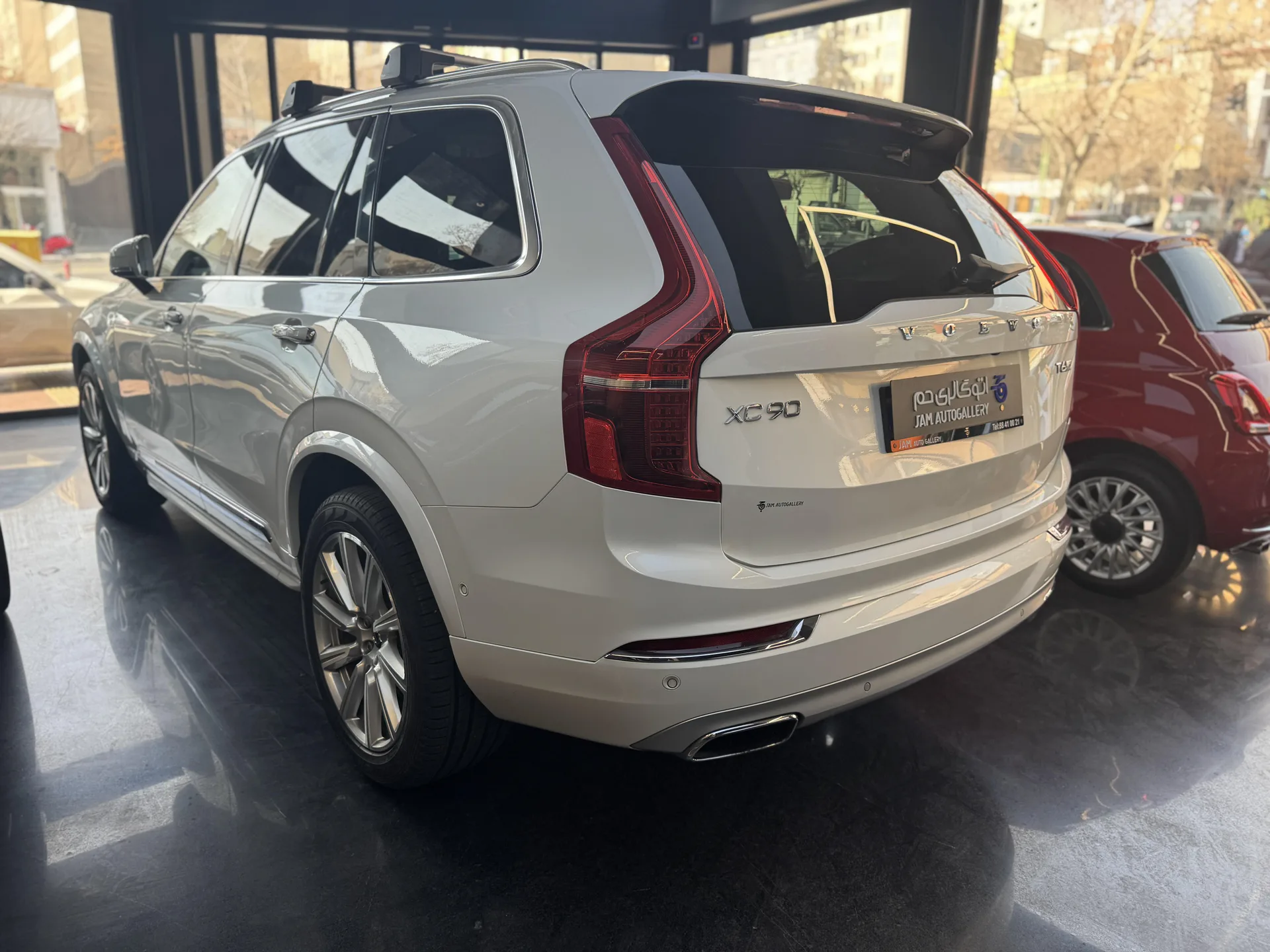 ولوو  XC90 4