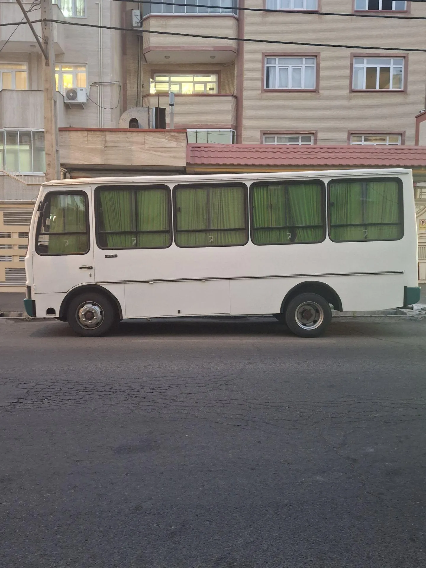 ایویکو  A60 3