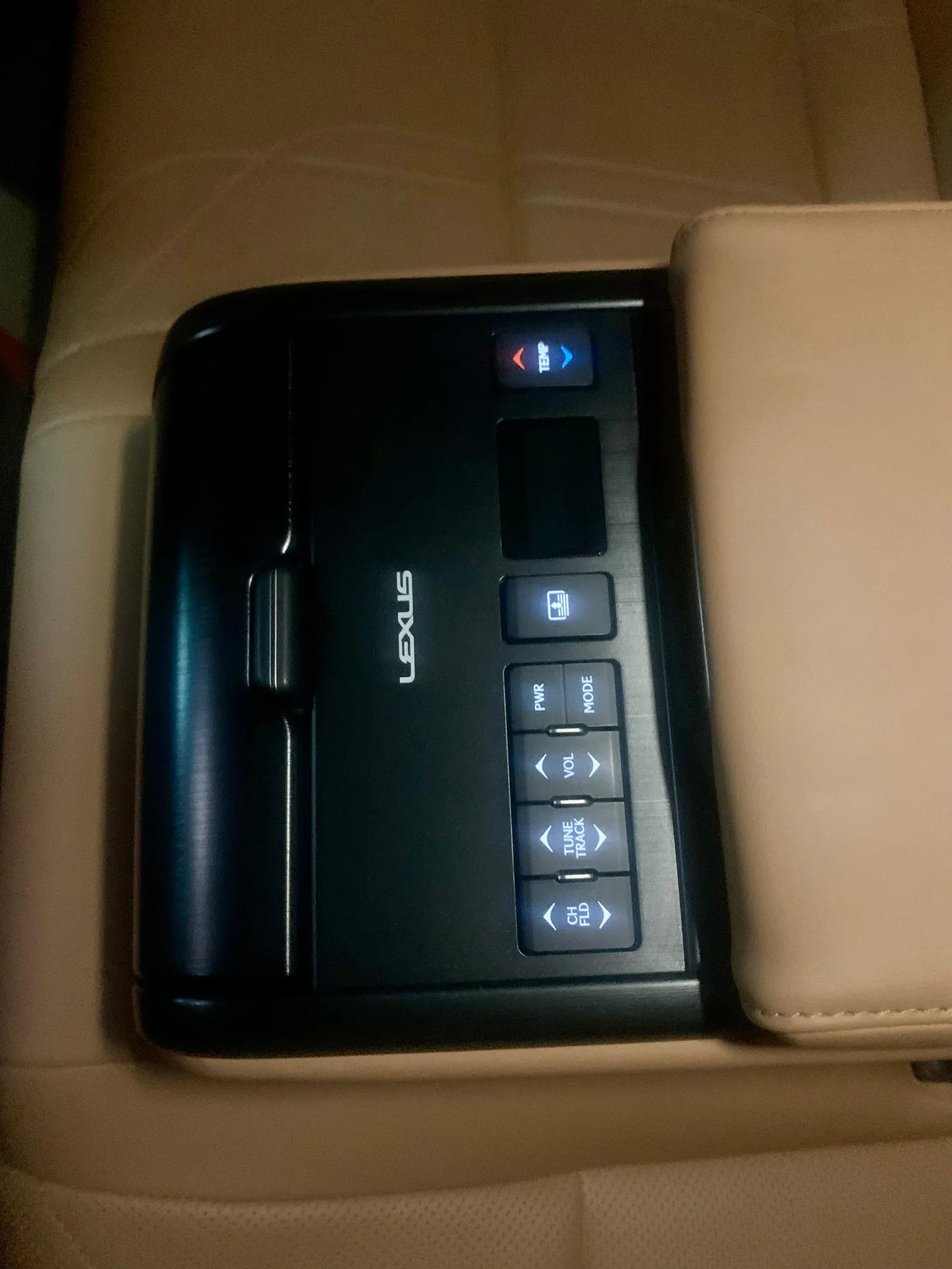 لکسوس  LS 2
