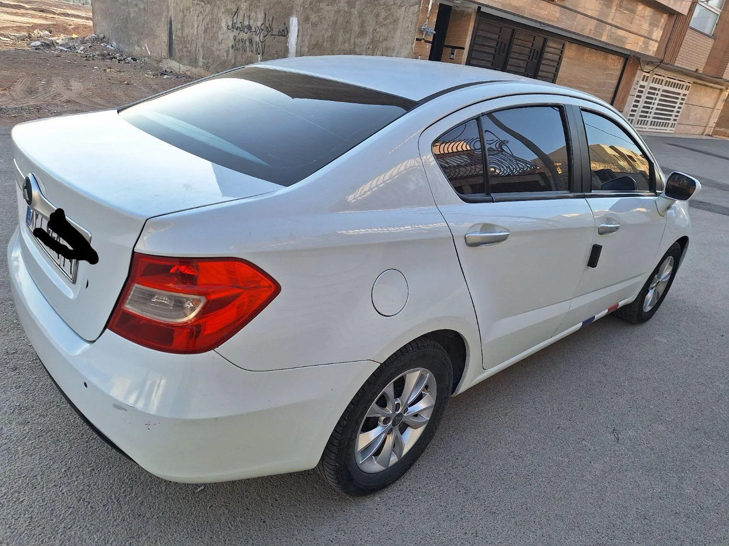 برلیانس  H230 2