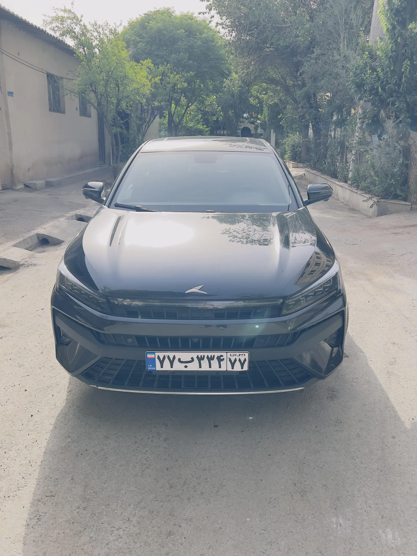 کی ام سی  J7