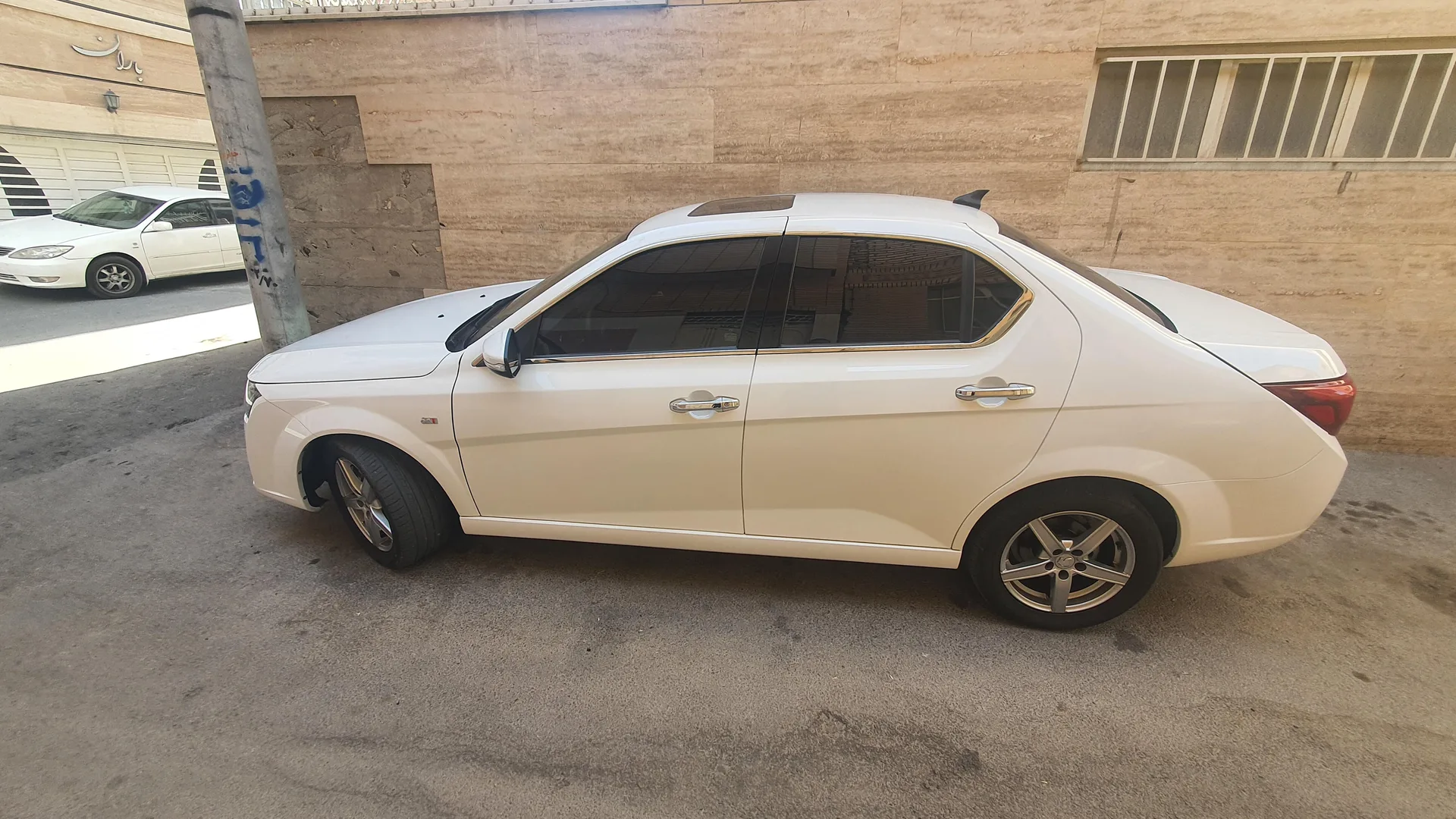 دنا  پلاس EF7 4