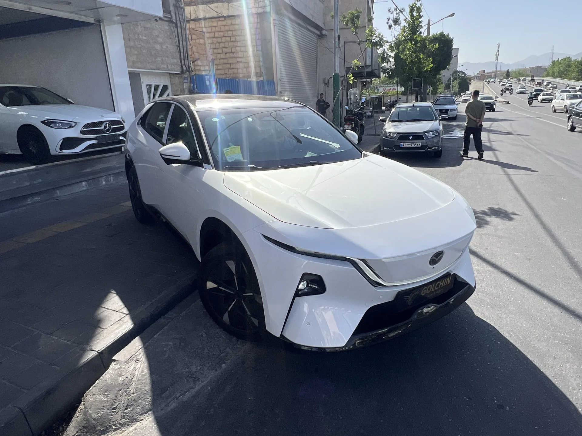 مزدا  EZ60 EREV 13