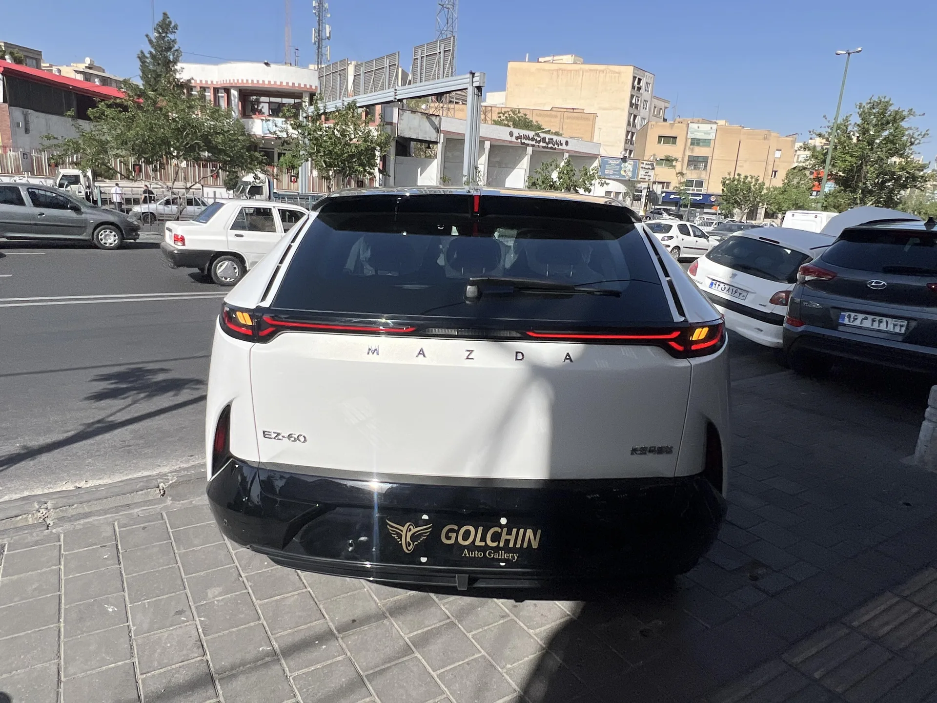 مزدا  EZ60 EREV 16