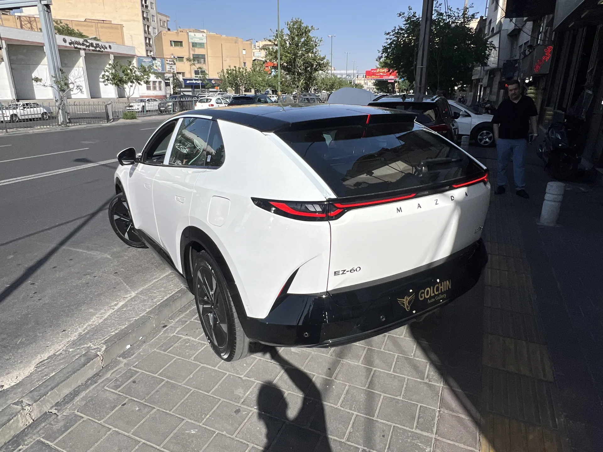 مزدا  EZ60 EREV 28