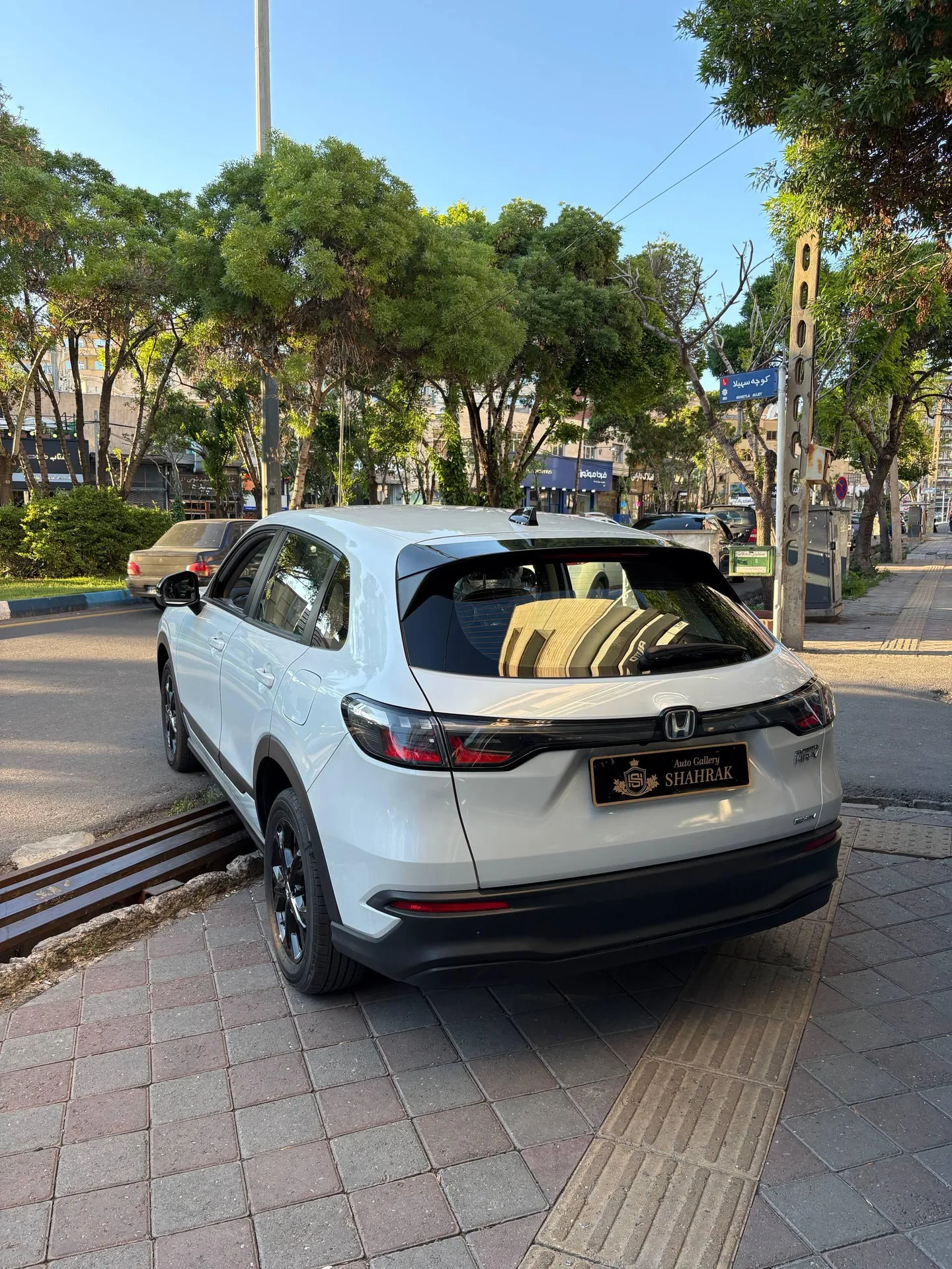 هوندا  HR-V 4