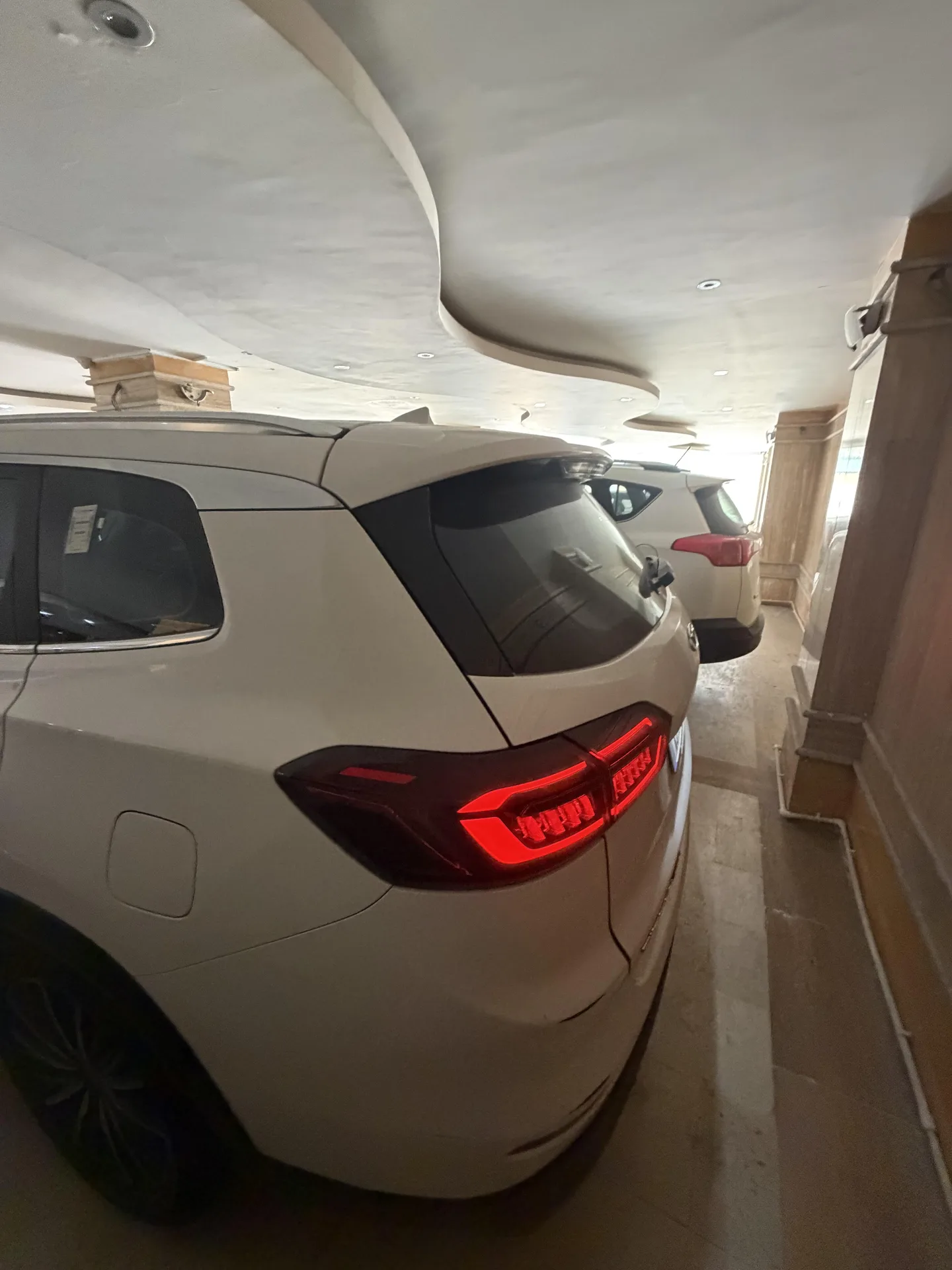 فونیکس  تیگو 8 پرو 4