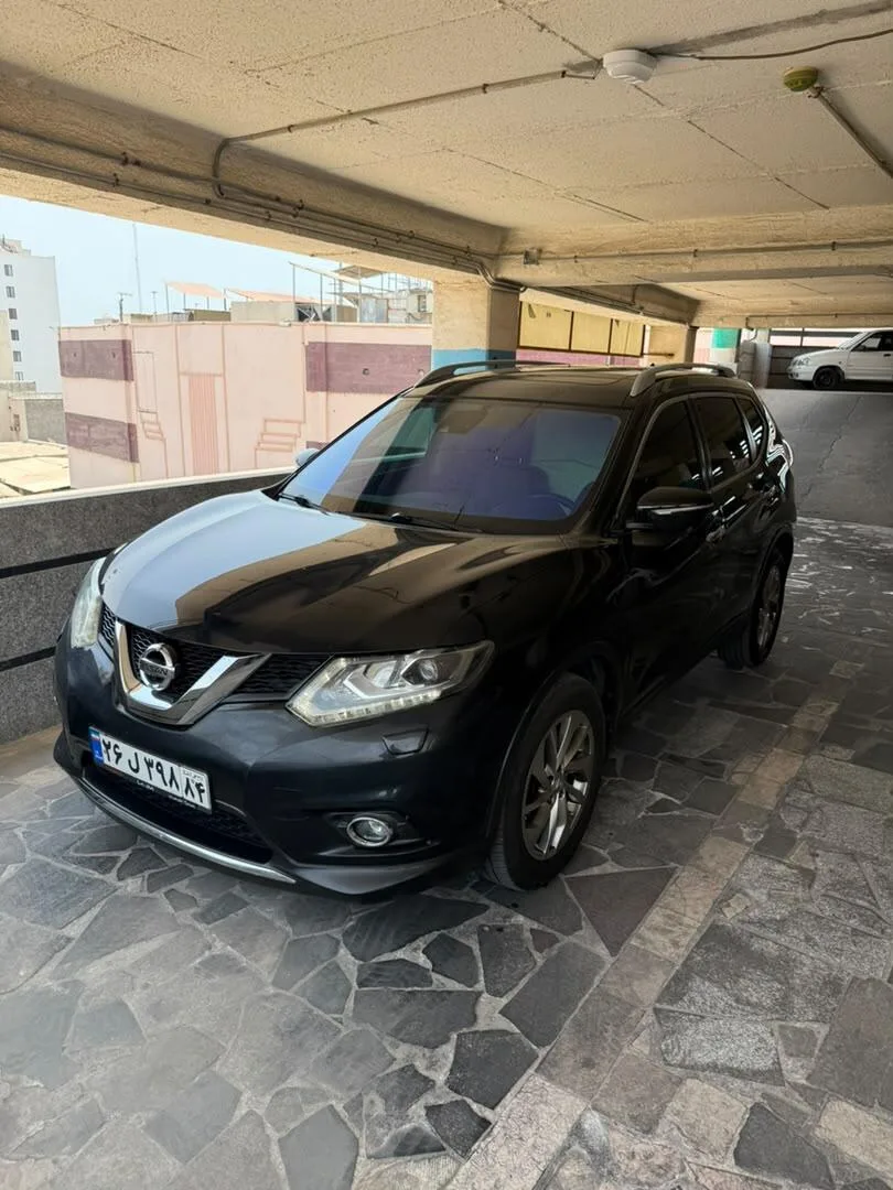 نیسان  ایکس تریل