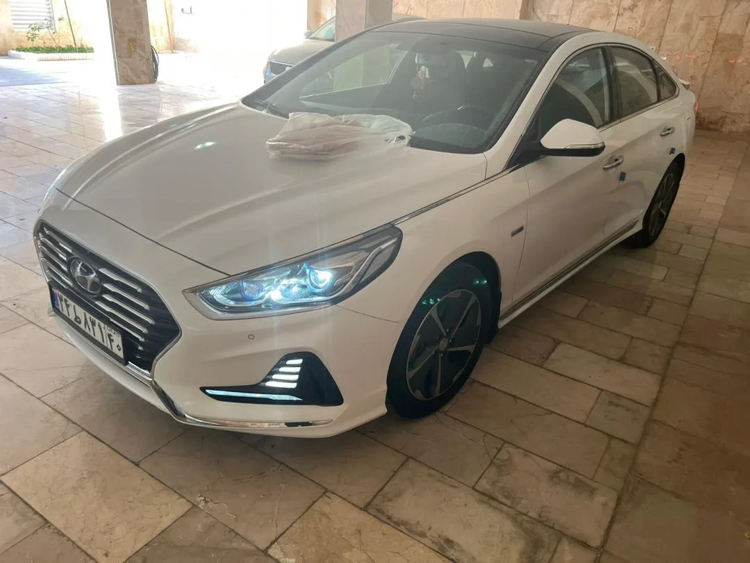 هیوندای  سوناتا هیبرید 3