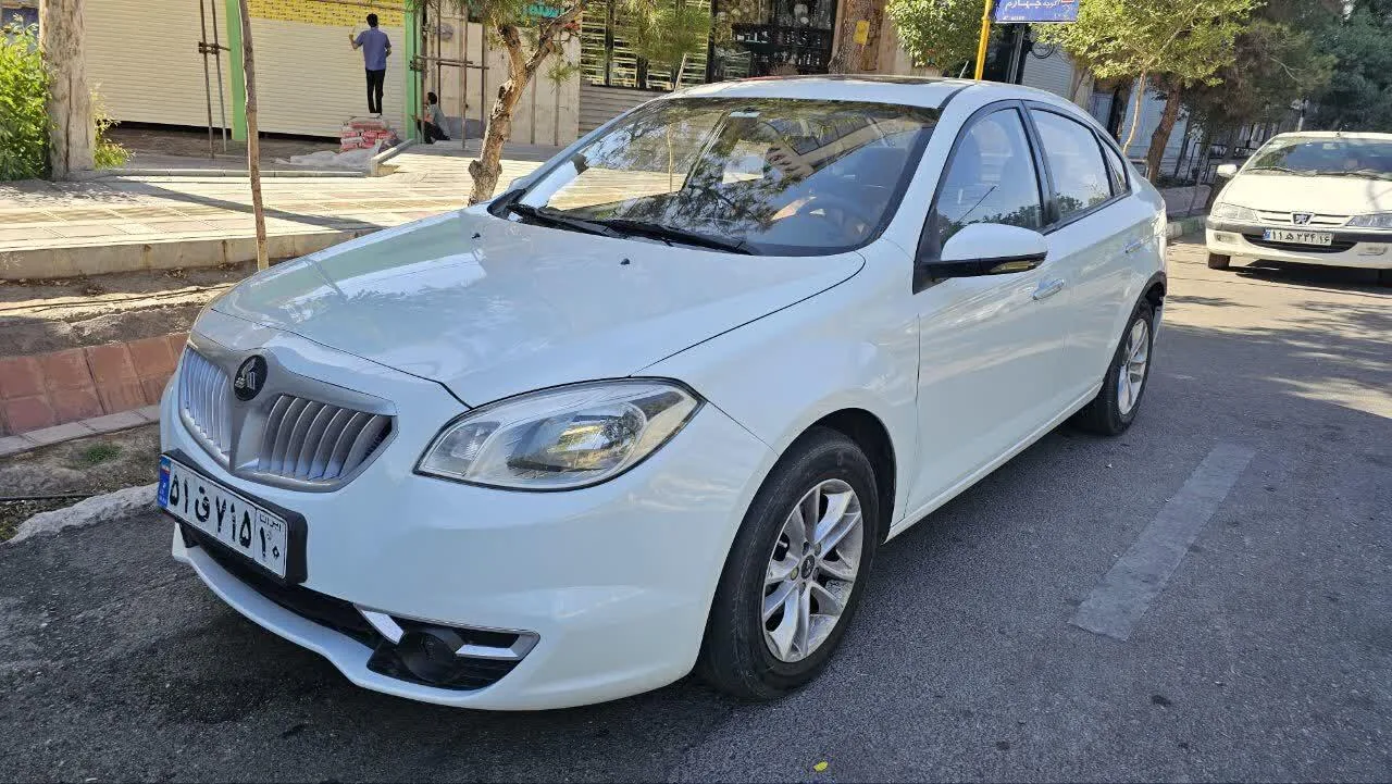 برلیانس  H330