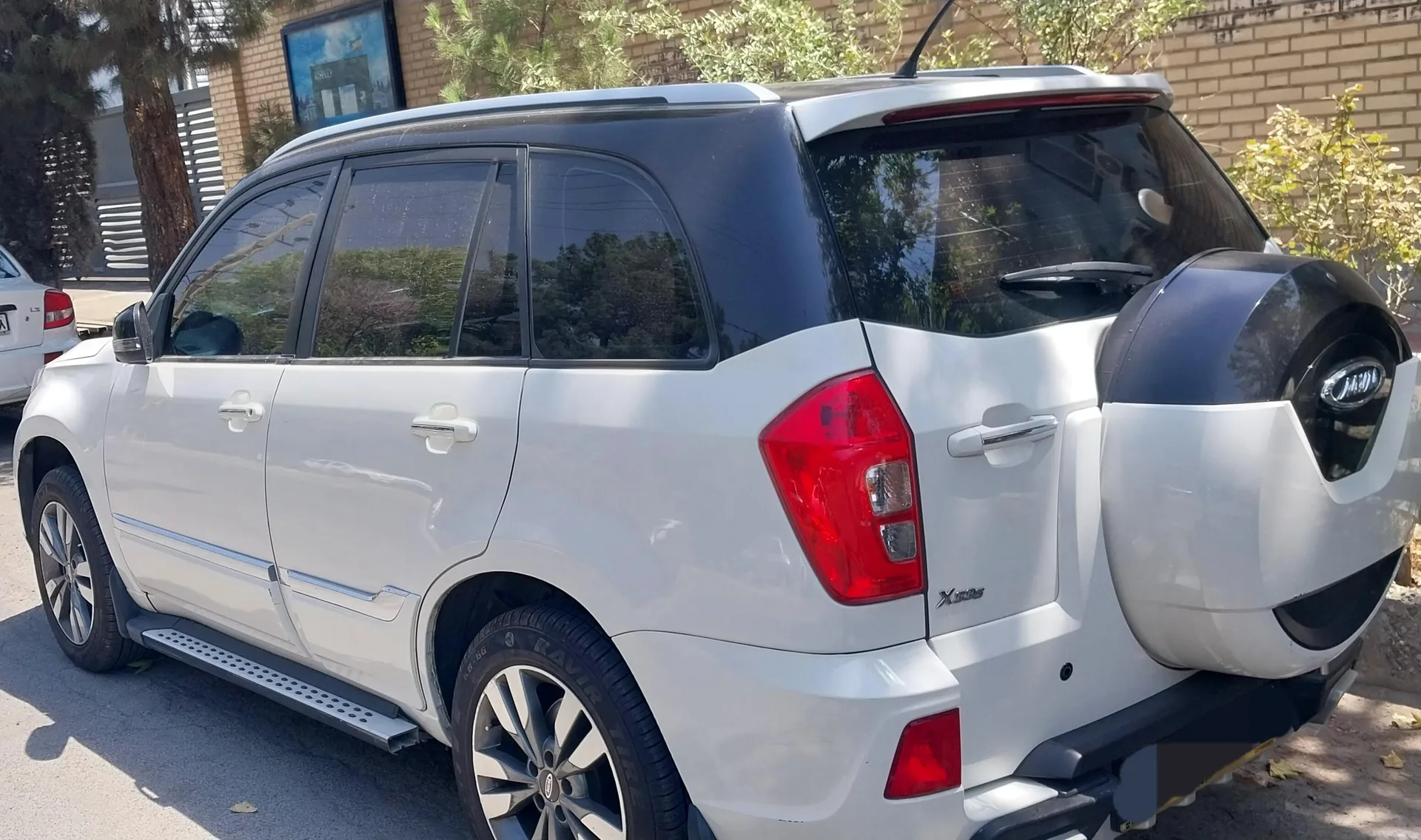ام وی ام  X33 S