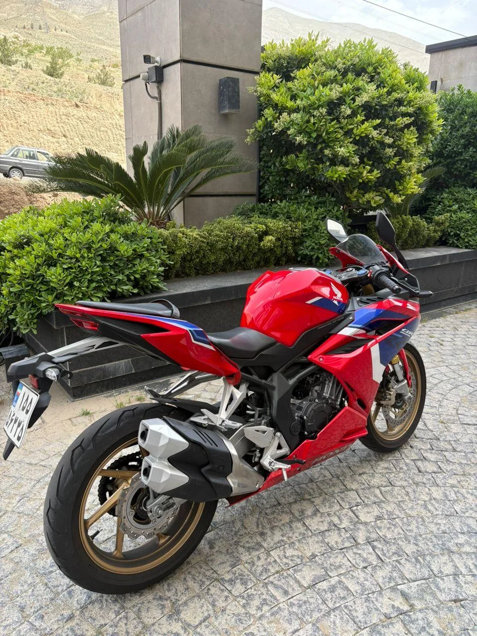 هوندا  CBR 250 2