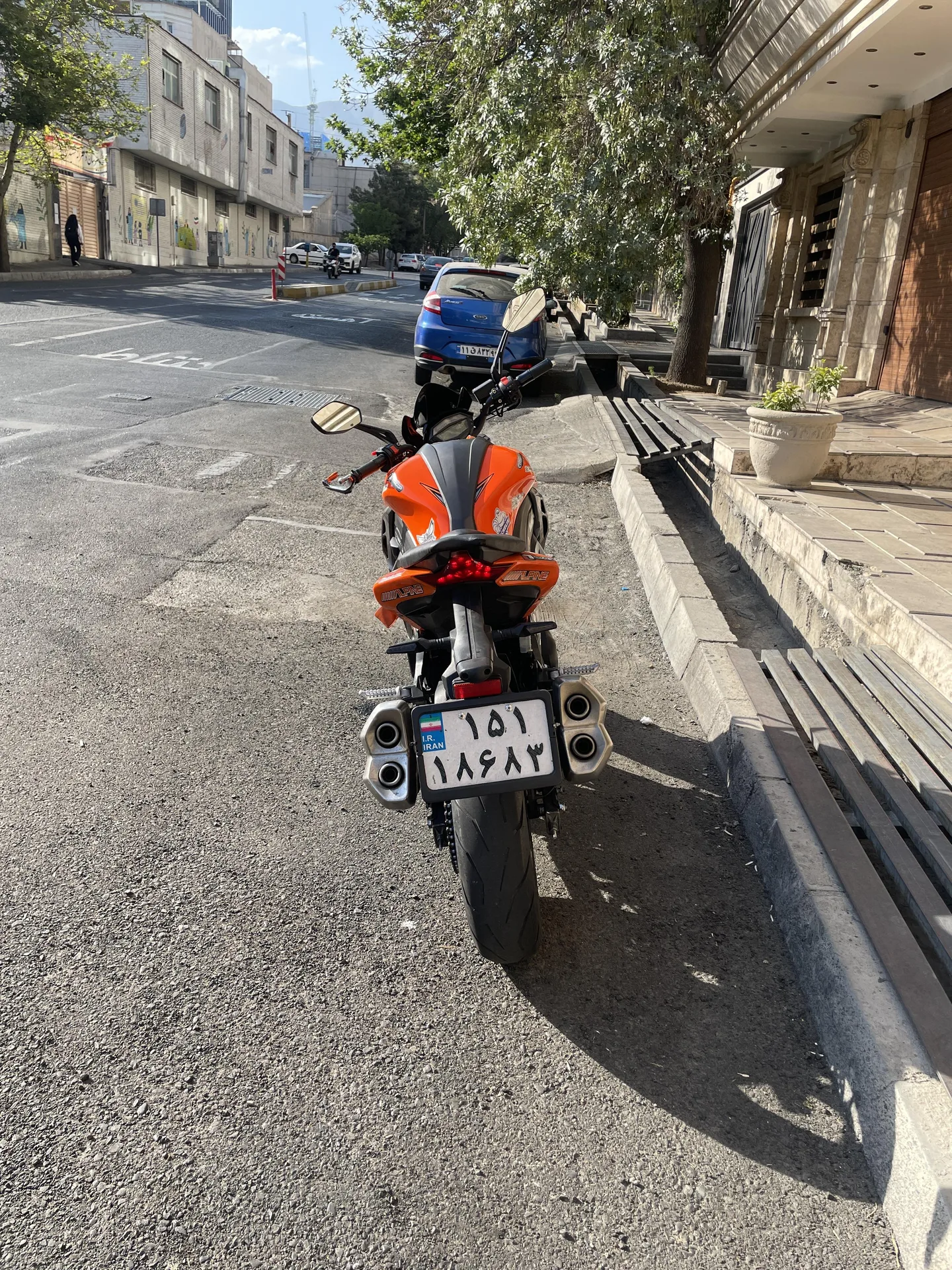 جهان همتا  بلنتا Z 249 3