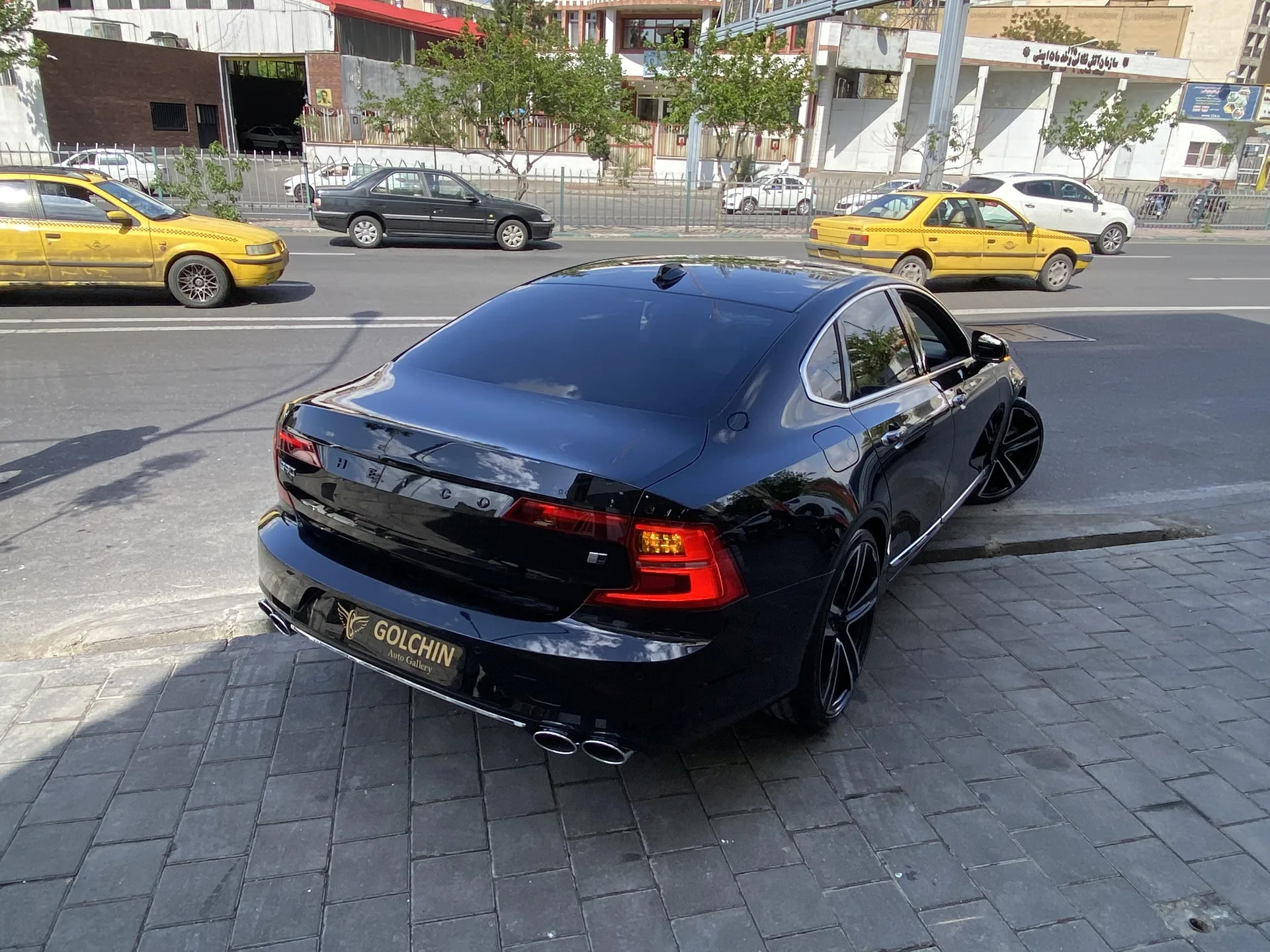 ولوو  S90 4