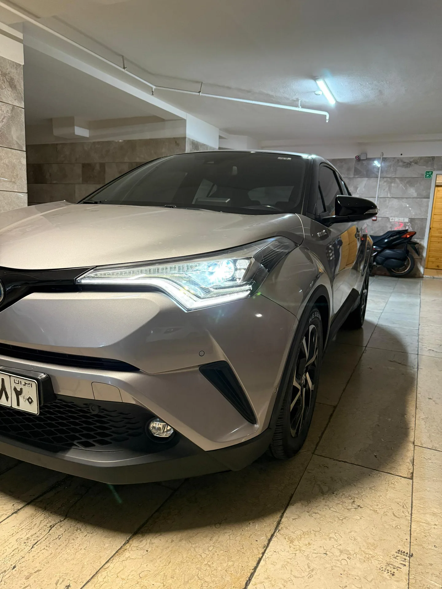 تویوتا C-HR هیبرید