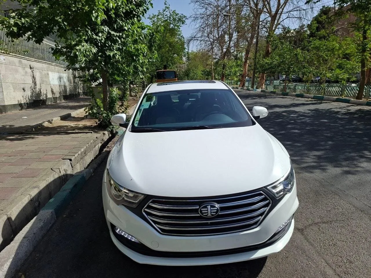 بسترن  B30