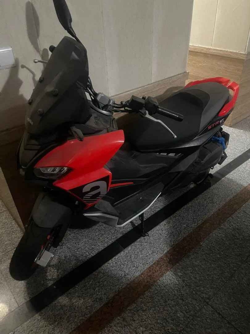 آپریلیا  STR GT 175S 3