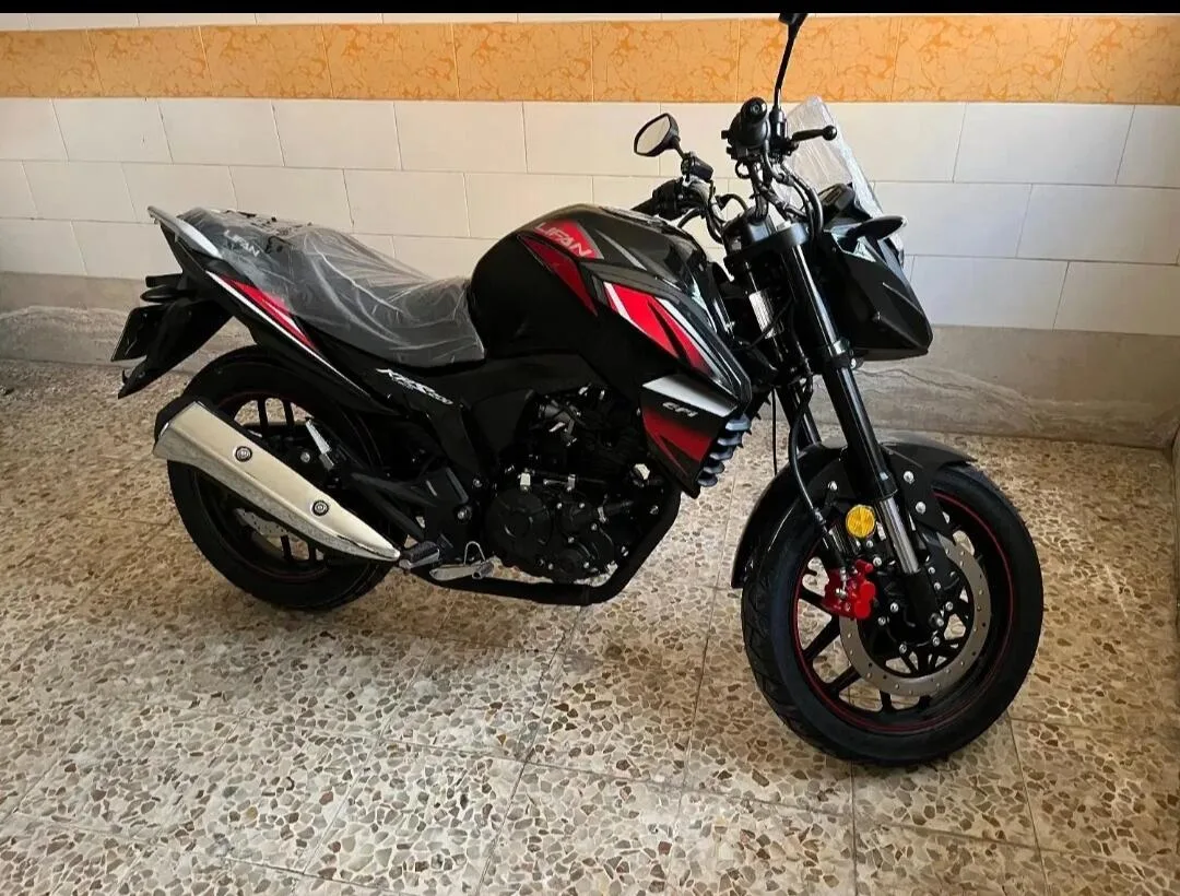 لیفان KPS 200