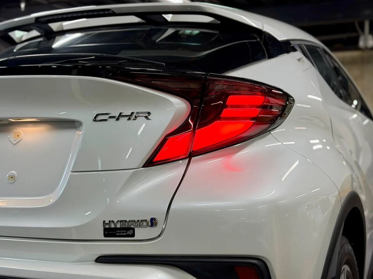 تویوتا  C-HR هیبرید 2